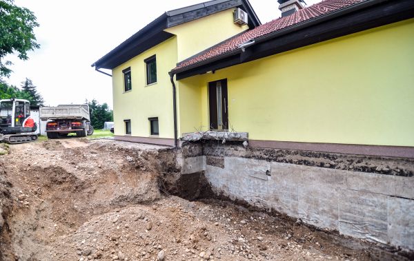 Cost of Concrete Settlement Repair in Kalamazoo